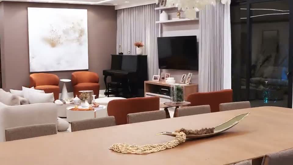 Sala ampla ambientada pela Turazza
